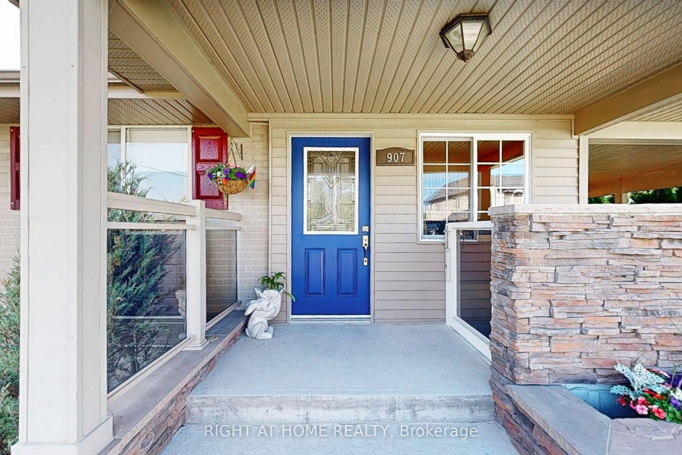 907 Fourth Street