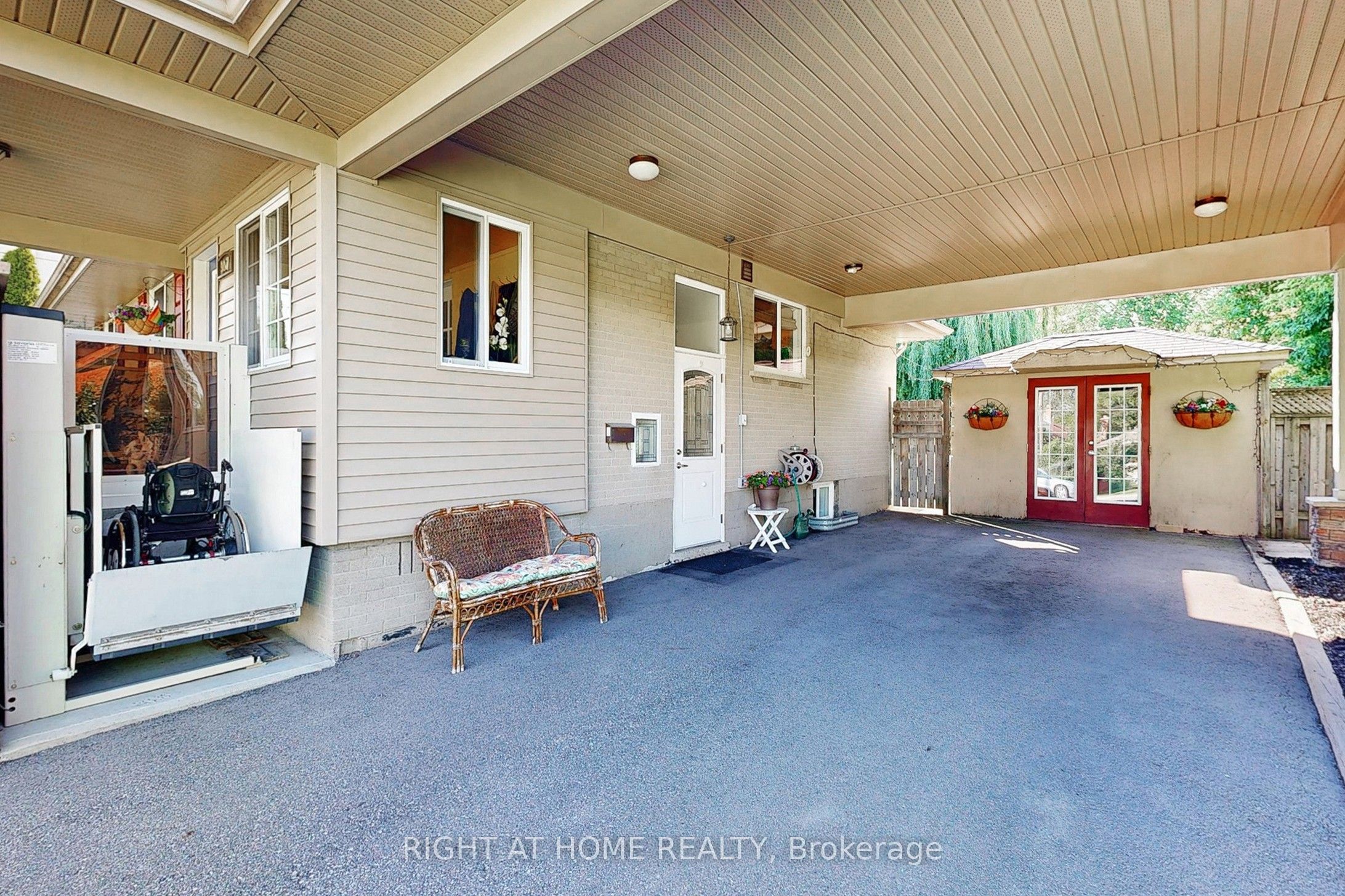 907 Fourth Street