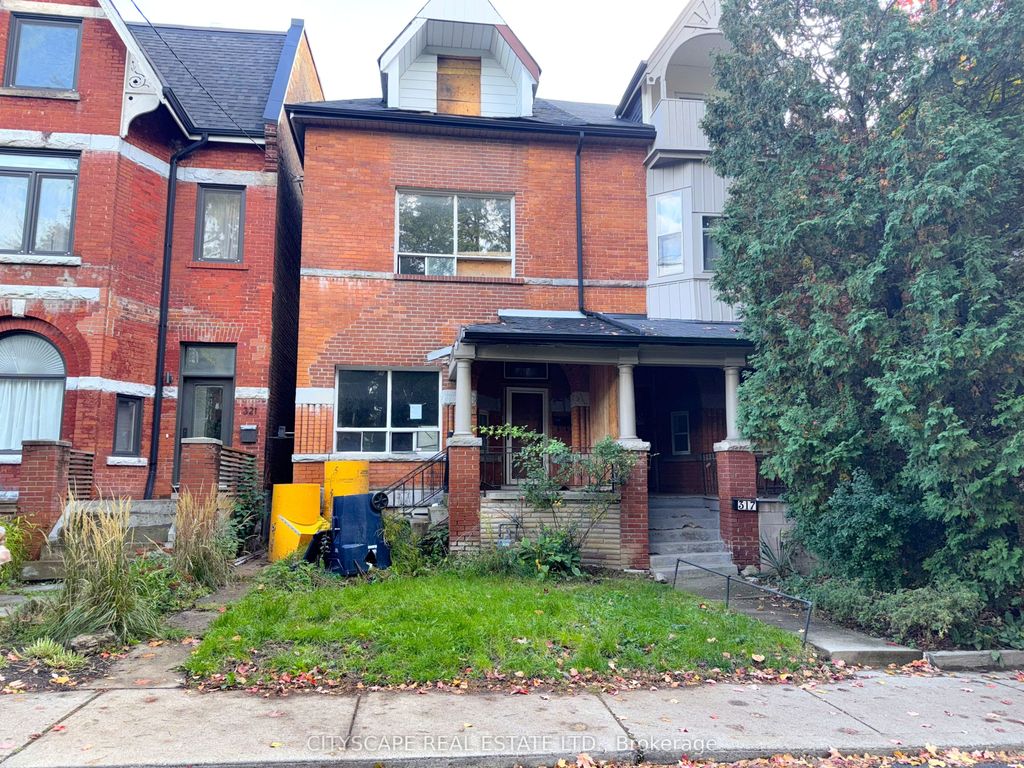 Photo of 319 Crawford Street, Toronto, ON M6J 2V7 (MLS # C12478321)