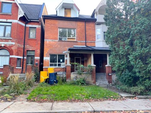 319 Crawford Street Toronto ON M6J 2V7
