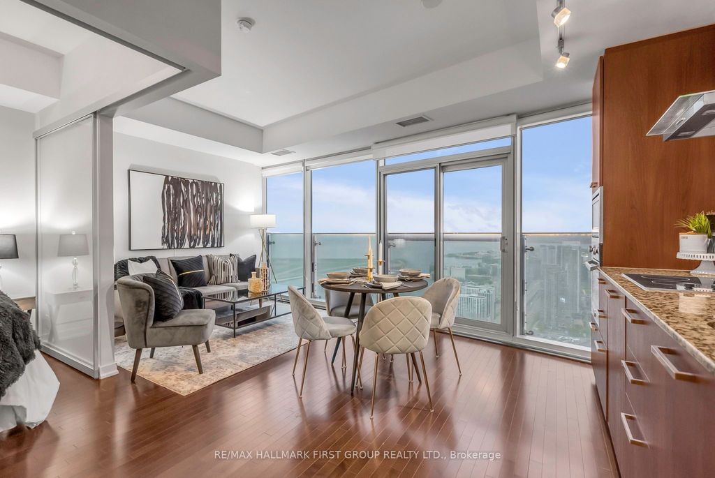 Photo of 12 York Street #5306, Toronto, ON M5J 0A9 (MLS # C12398395)