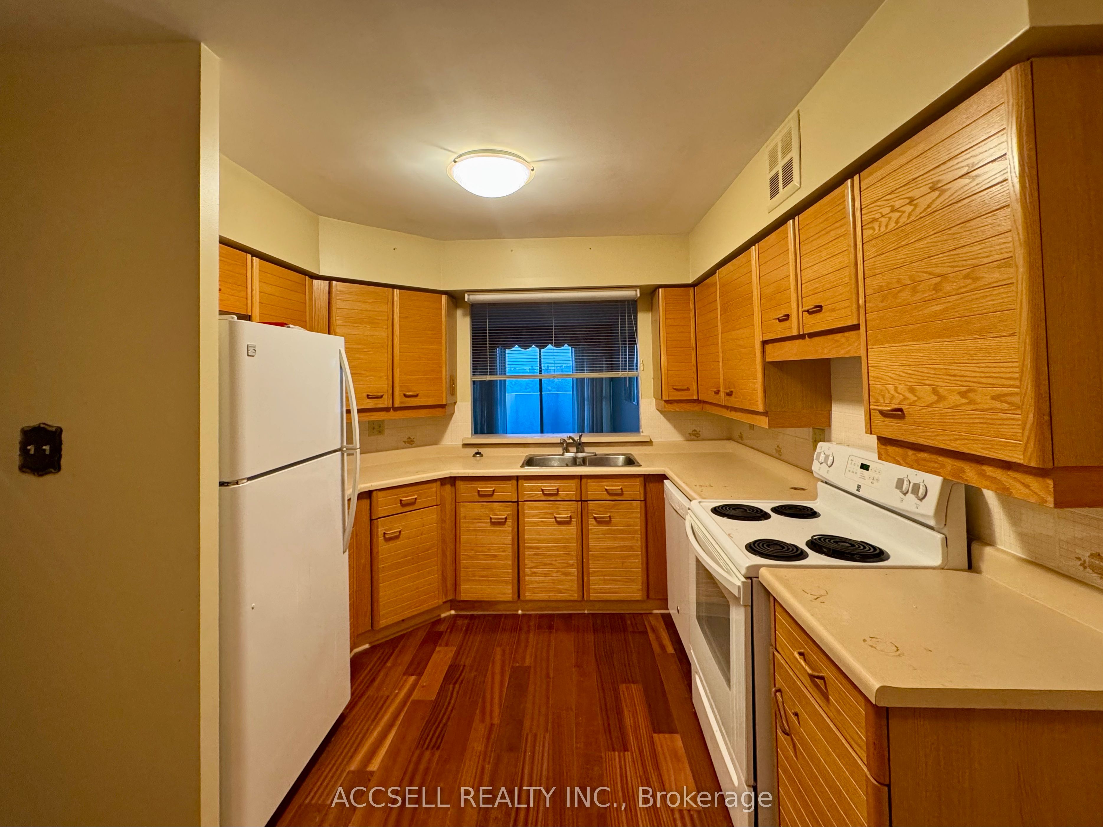 25 Austin Drive 522