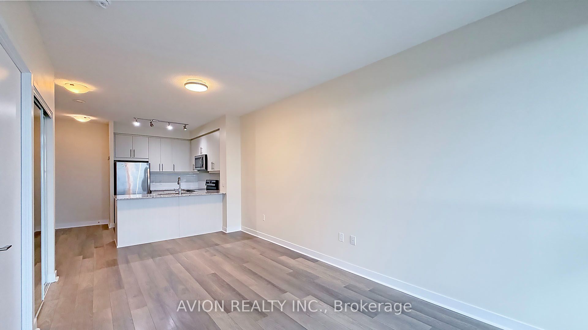 3975 Grand Park Drive 1806