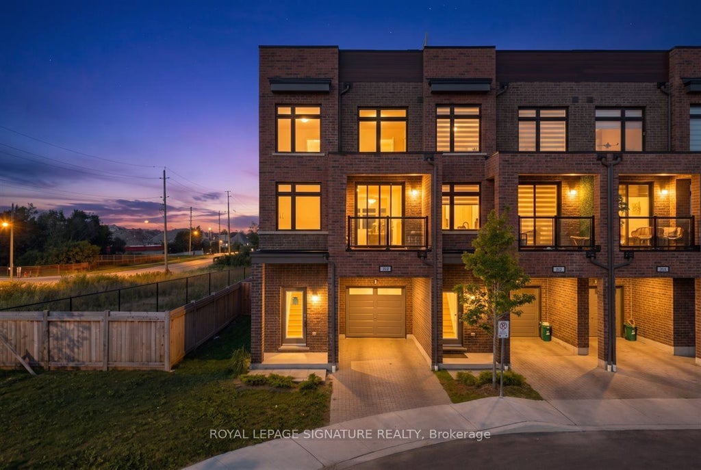 Photo of 1865 Pickering Parkway #301, Pickering, ON L1V 0H2 (MLS # E14032308)