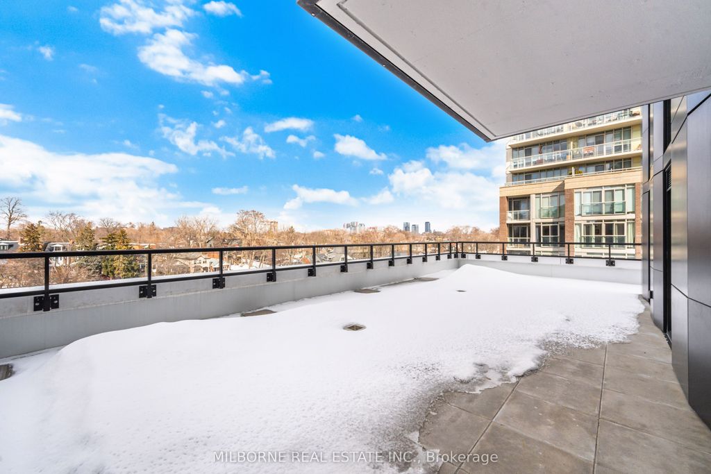 Photo of 1660 Bloor Street W #502, Toronto, ON M6P 1A8 (MLS # W12851594)