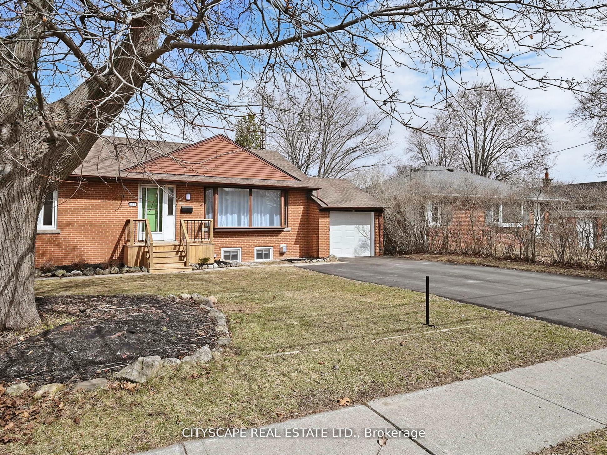 377 Martin Street
