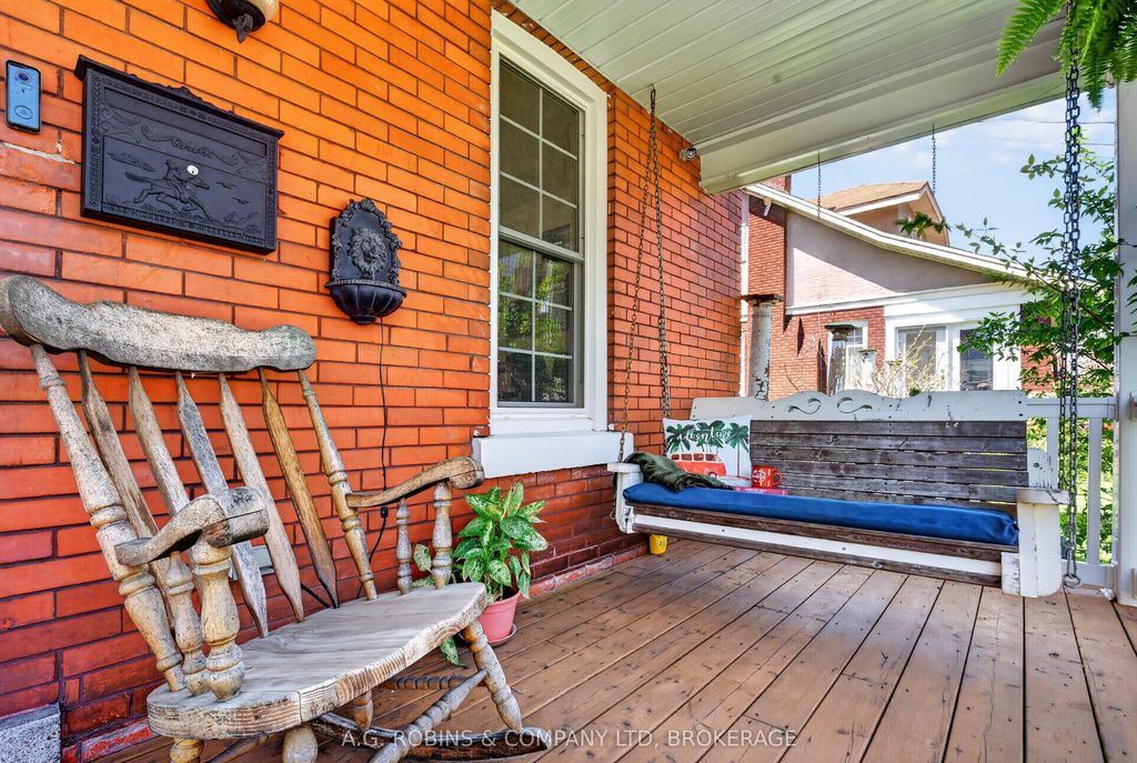 Photo of 124 Catharine Street, Port Colborne, ON L3K 4K4 (MLS # X13114630)