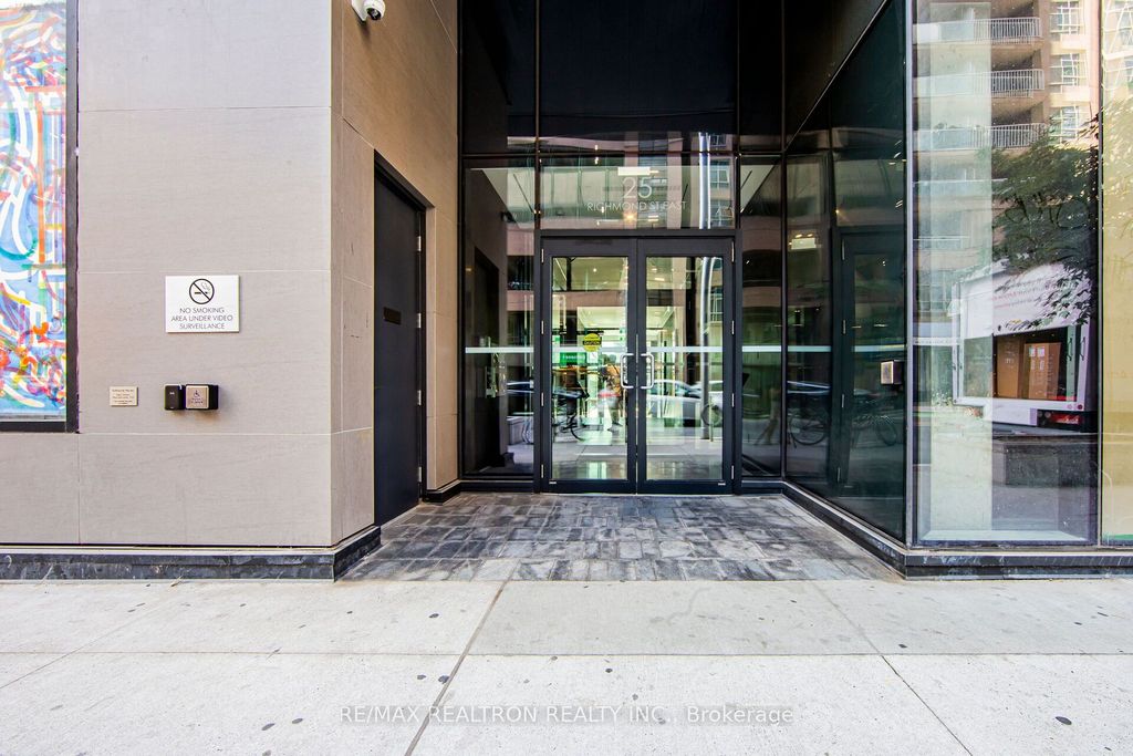 Photo of 25 Richmond Street E #3216, Toronto, ON M5C 0A6 (MLS # C12785692)