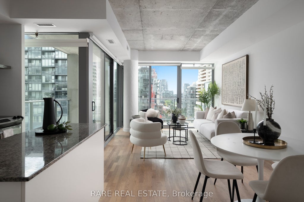 Photo of 95 Bathurst Street #919, Toronto, ON M5V 0H7 (MLS # C13787180)