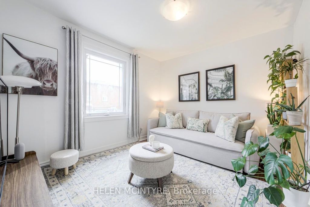 Photo of 2 Birch Tree Crescent, Toronto, ON M6M 2K8 (MLS # W13046360)