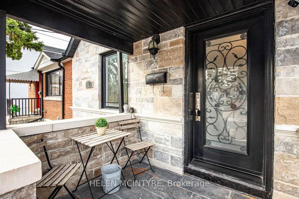 Photo of 2 Birch Tree Crescent, Toronto, ON M6M 2K8 (MLS # W13046360)