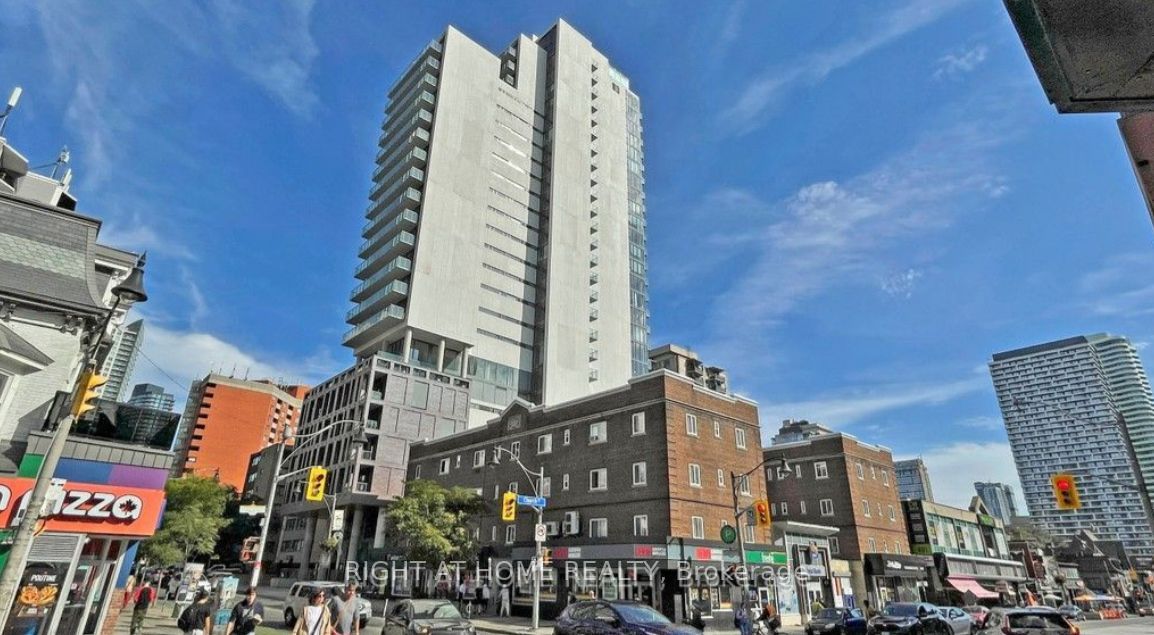 81 Wellesley Street E 607