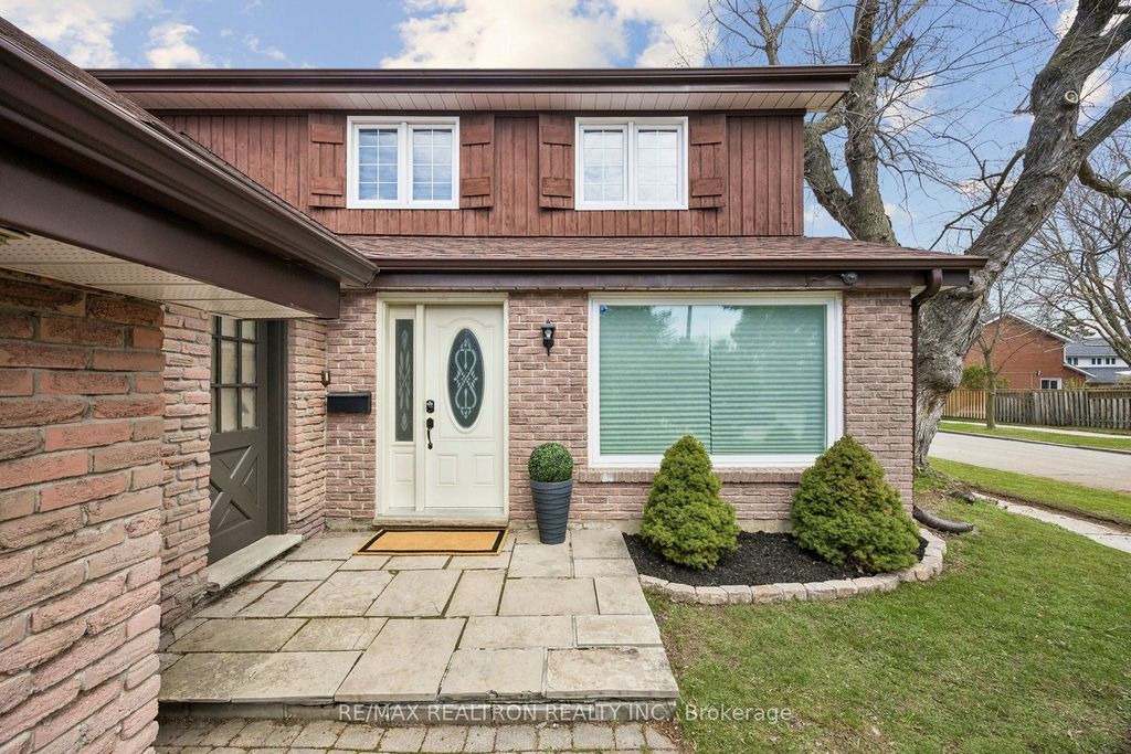 Photo of 22 Denlow Boulevard, Toronto, ON M3B 1P4 (MLS # C13090722)
