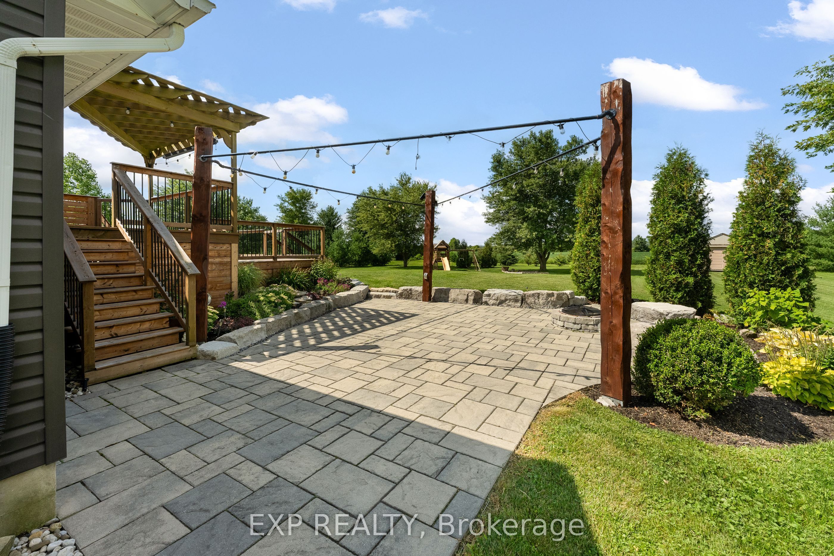32070 Sideroad 20 Road