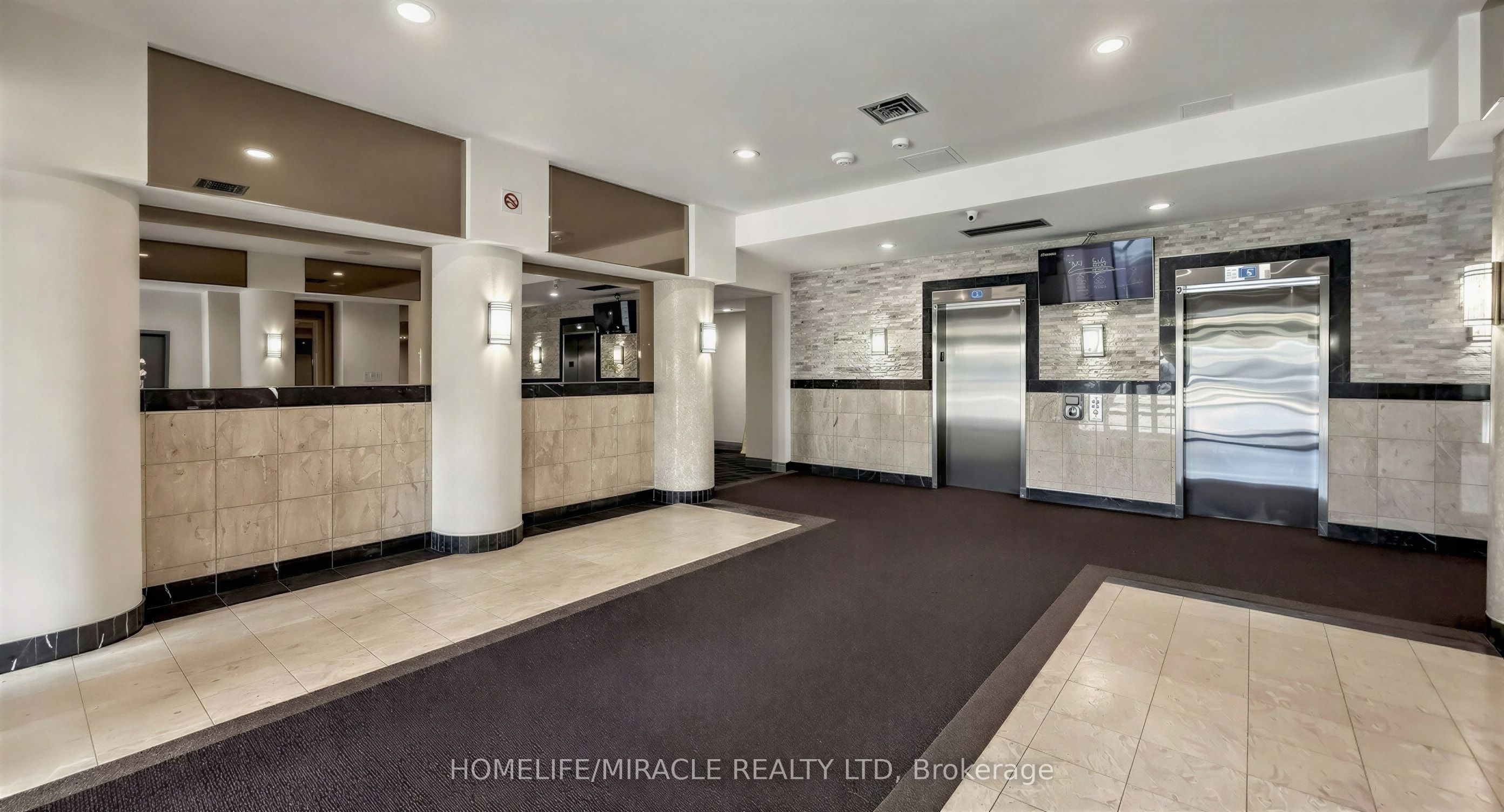 2901 Kipling Avenue N 1109