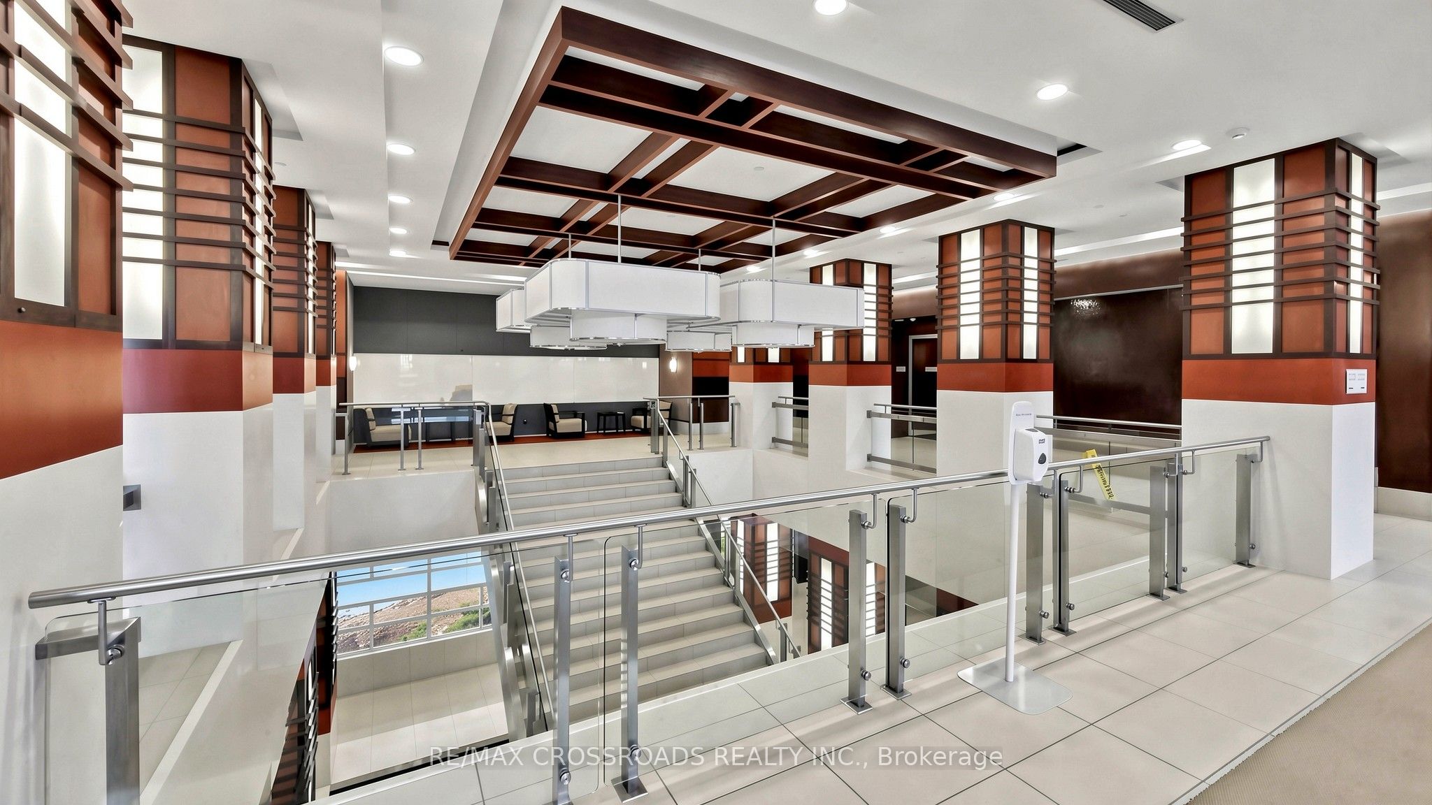 23 Cox Boulevard 656