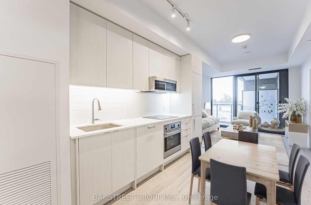 Photo of 250 Lawrence Avenue W #526, Toronto, ON M5M 1B2 (MLS # C13050936)