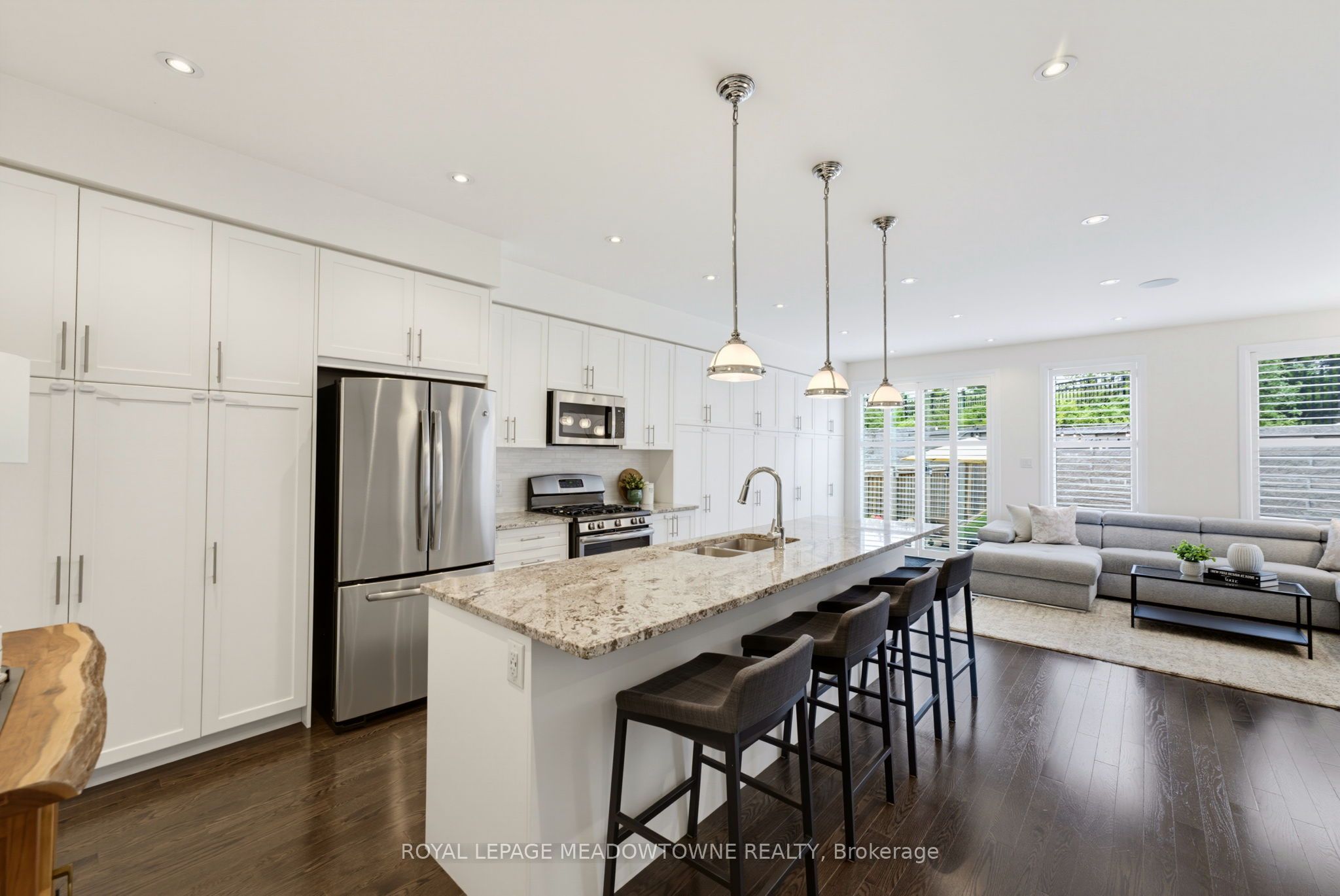 779 Banks Crescent