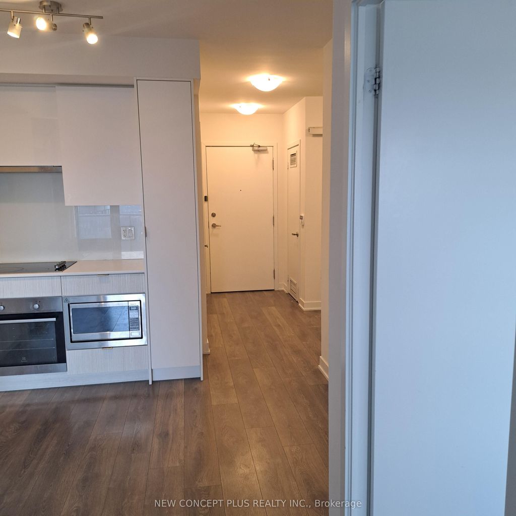 Photo of 99 Broadway Avenue #3302, Toronto, ON M4P 0E3 (MLS # C12594362)