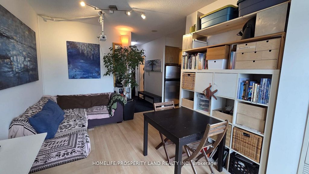 Photo of 120 Homewood Avenue #1706, Toronto, ON M4Y 2J3 (MLS # C13079520)