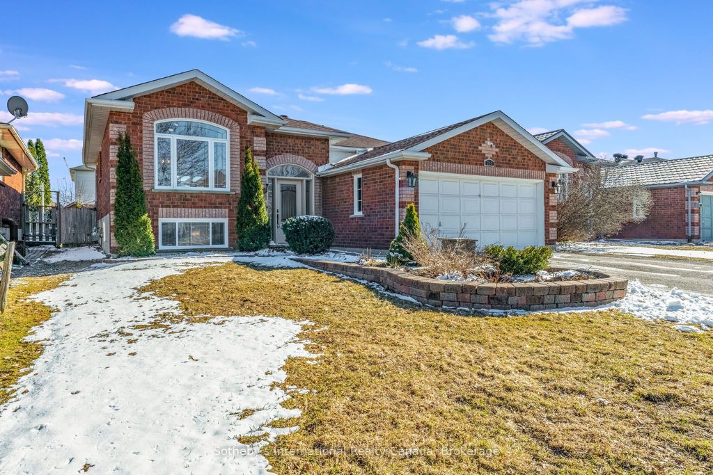 Photo of 299 Harvie Road, Barrie, ON L4N 8J5 (MLS # S12980904)