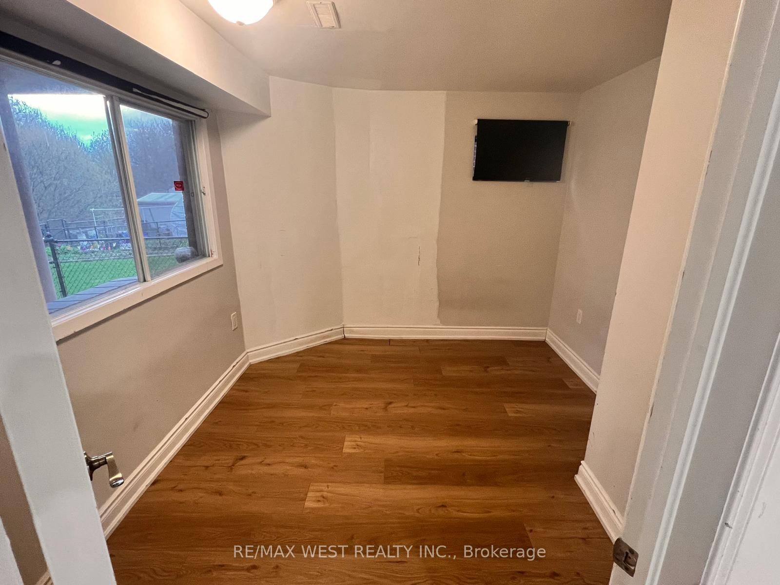 82 Woodcroft Lane Basement