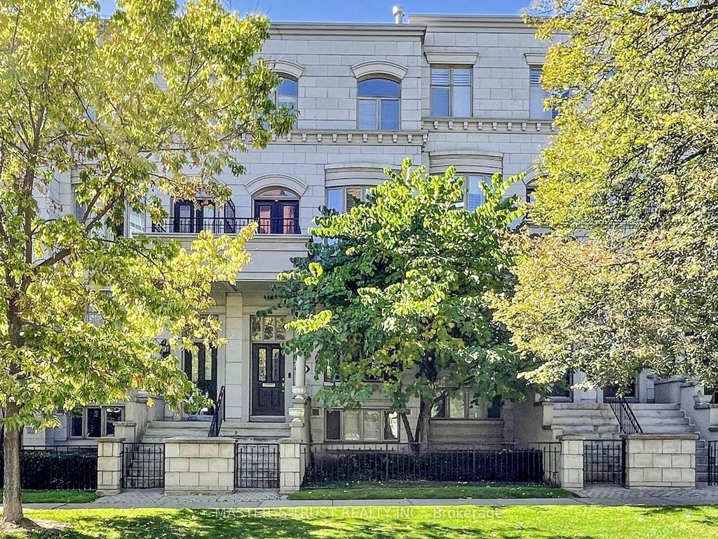 Photo of 260 Russell Hill Road #11, Toronto, ON M4V 2T2 (MLS # C12445074)