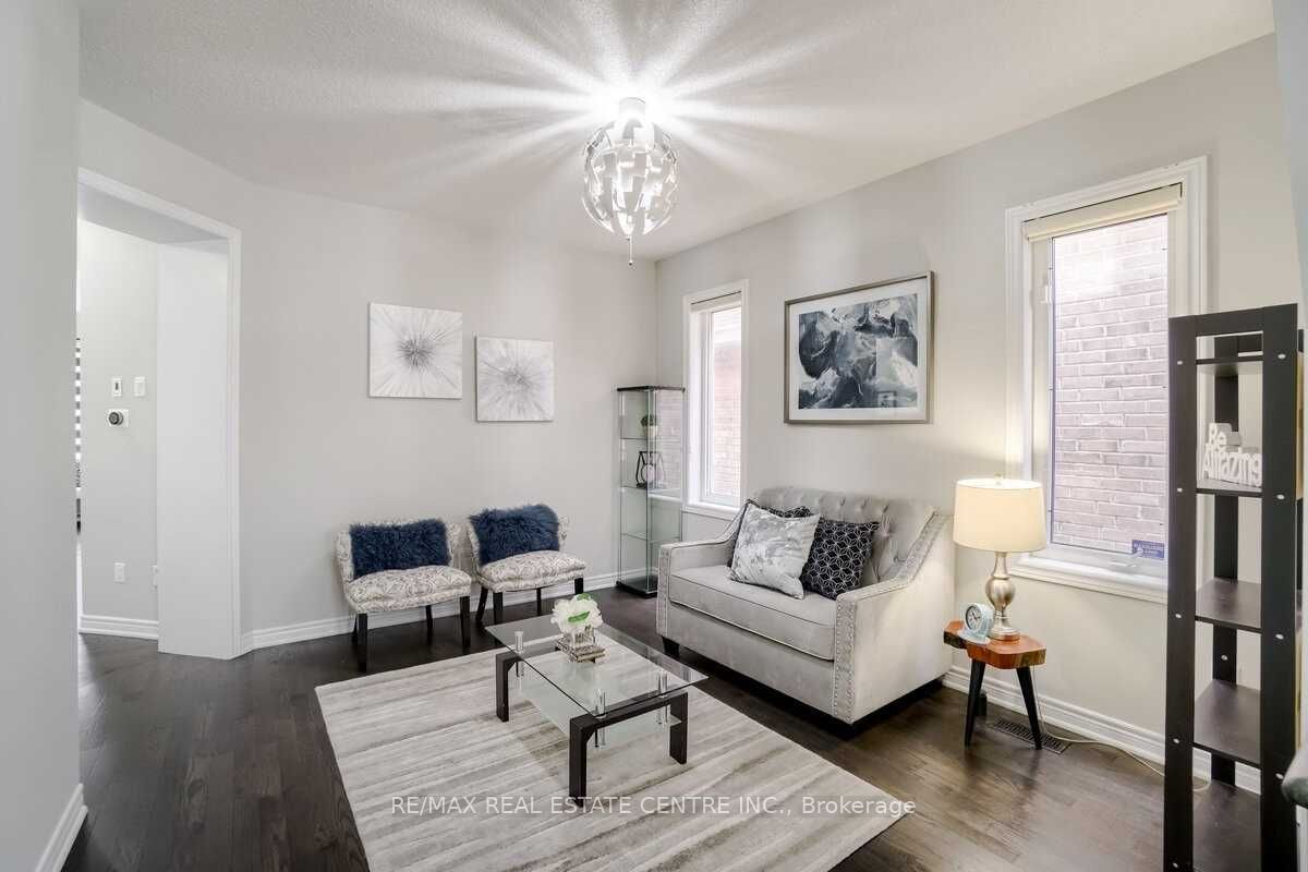 11 Ingleside Road