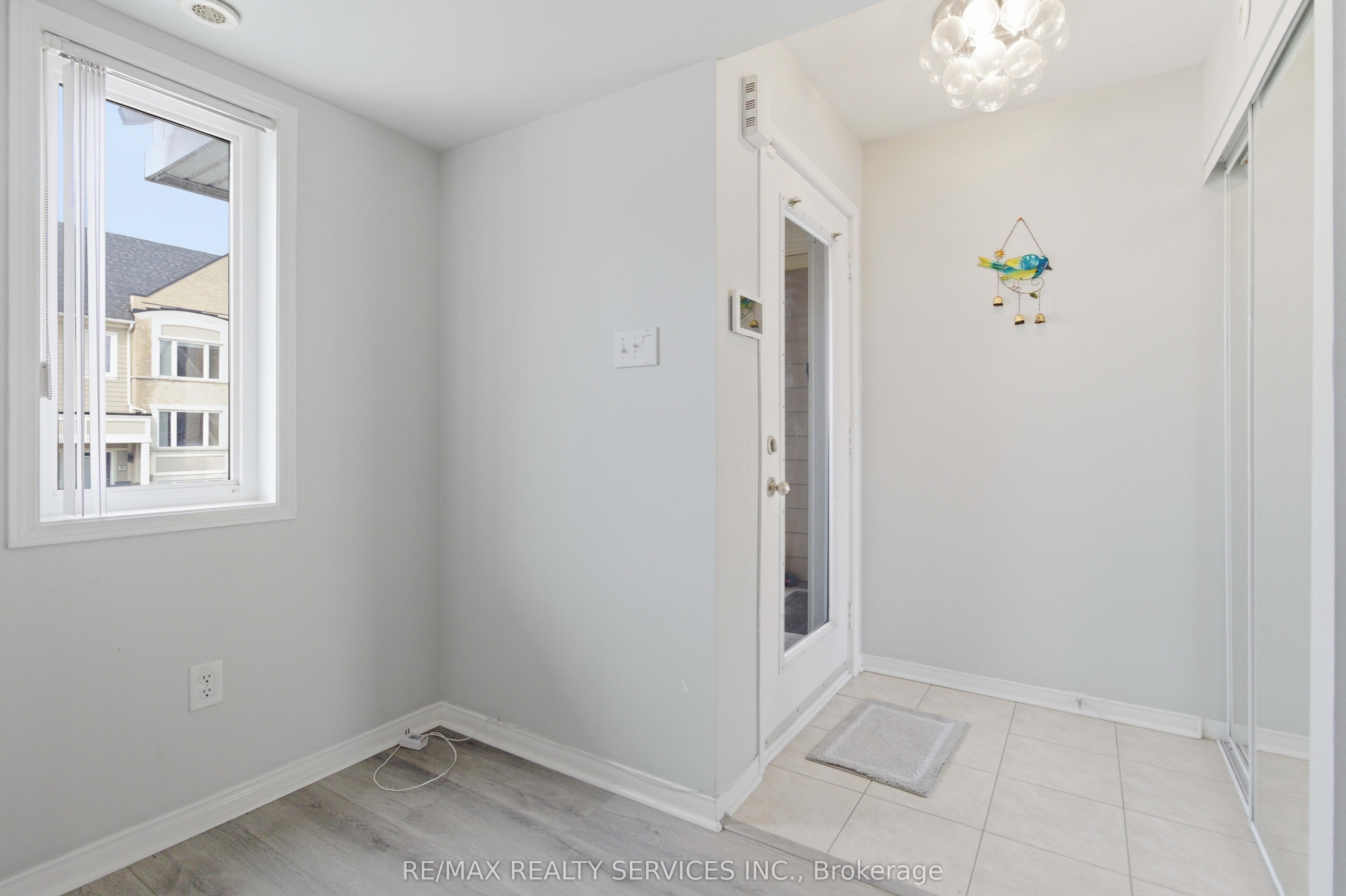 5035 Oscar Peterson Boulevard 81