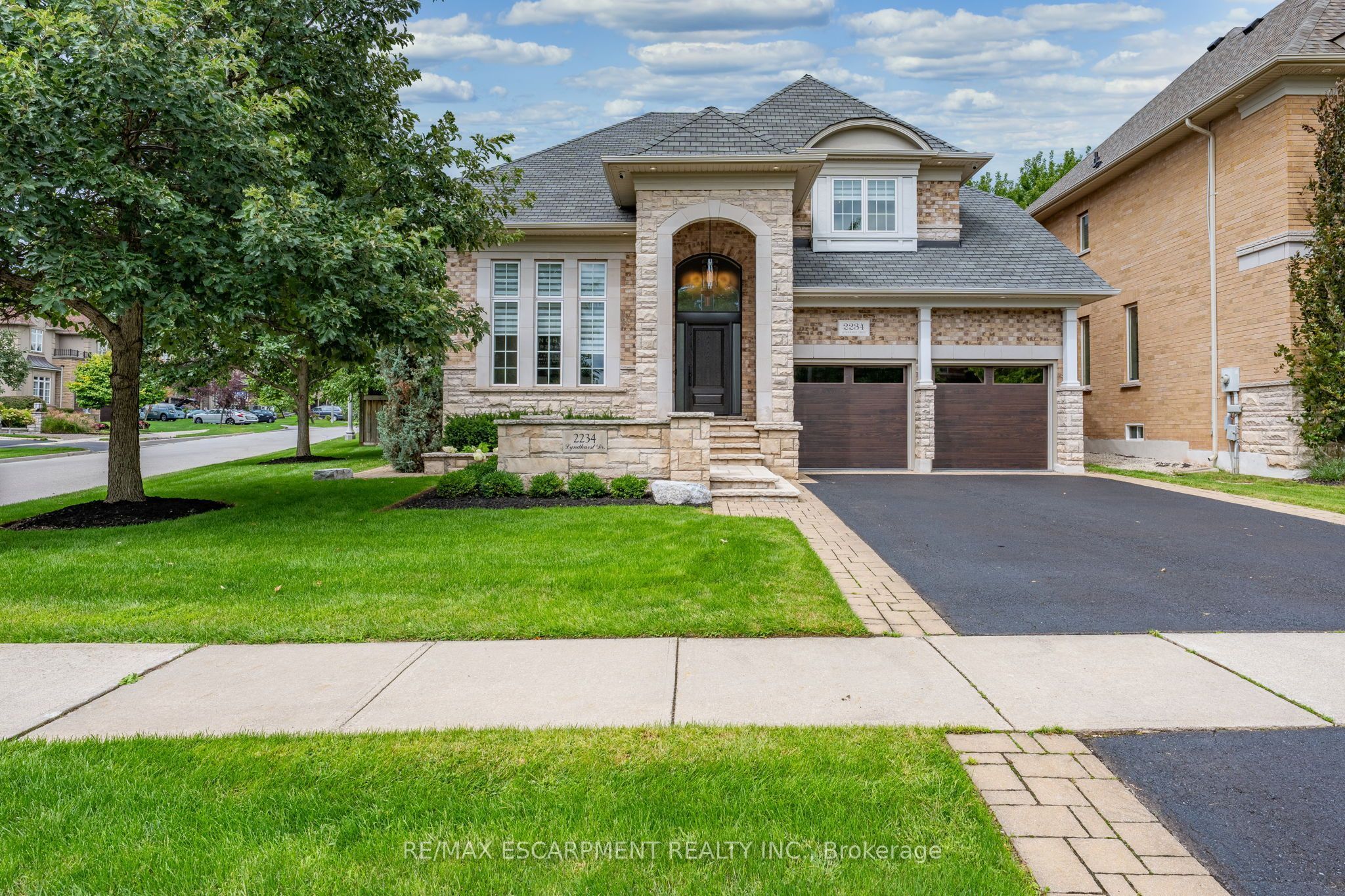 2234 Lyndhurst Drive