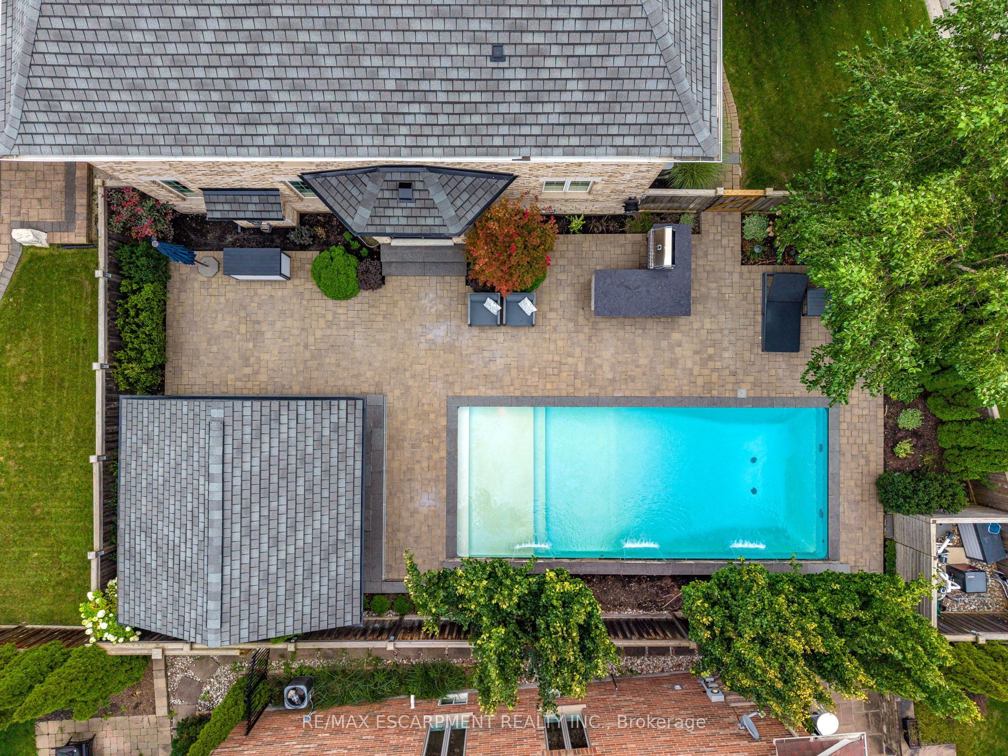 2234 Lyndhurst Drive