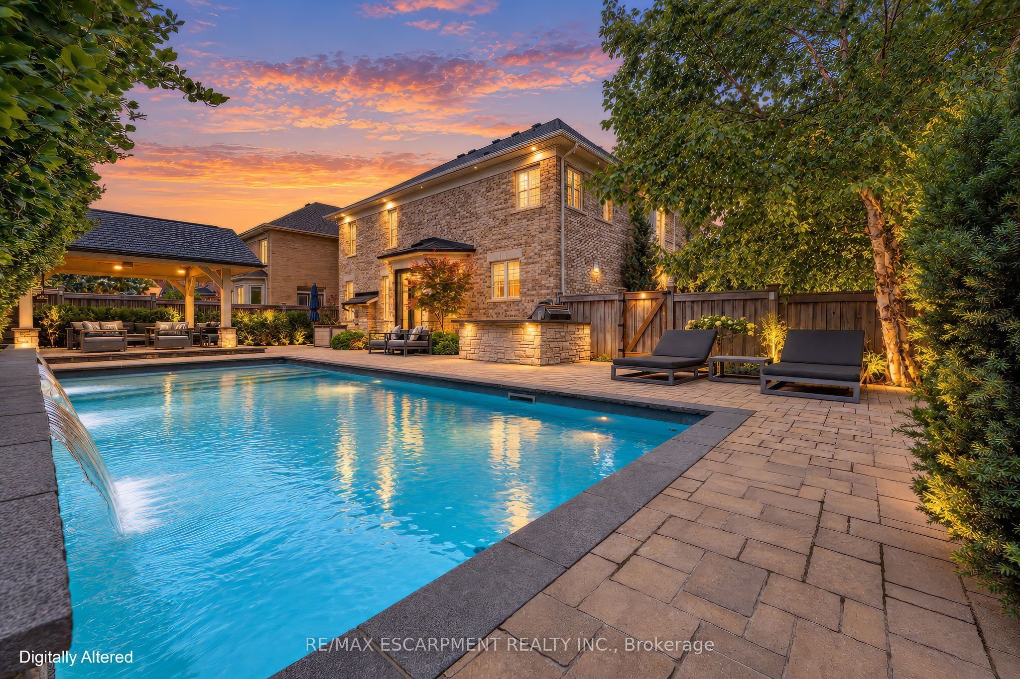 2234 Lyndhurst Drive
