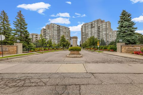 Photo of 11 Townsgate Drive #304, Vaughan, ON L4J 8G4 (MLS # N12522536)
