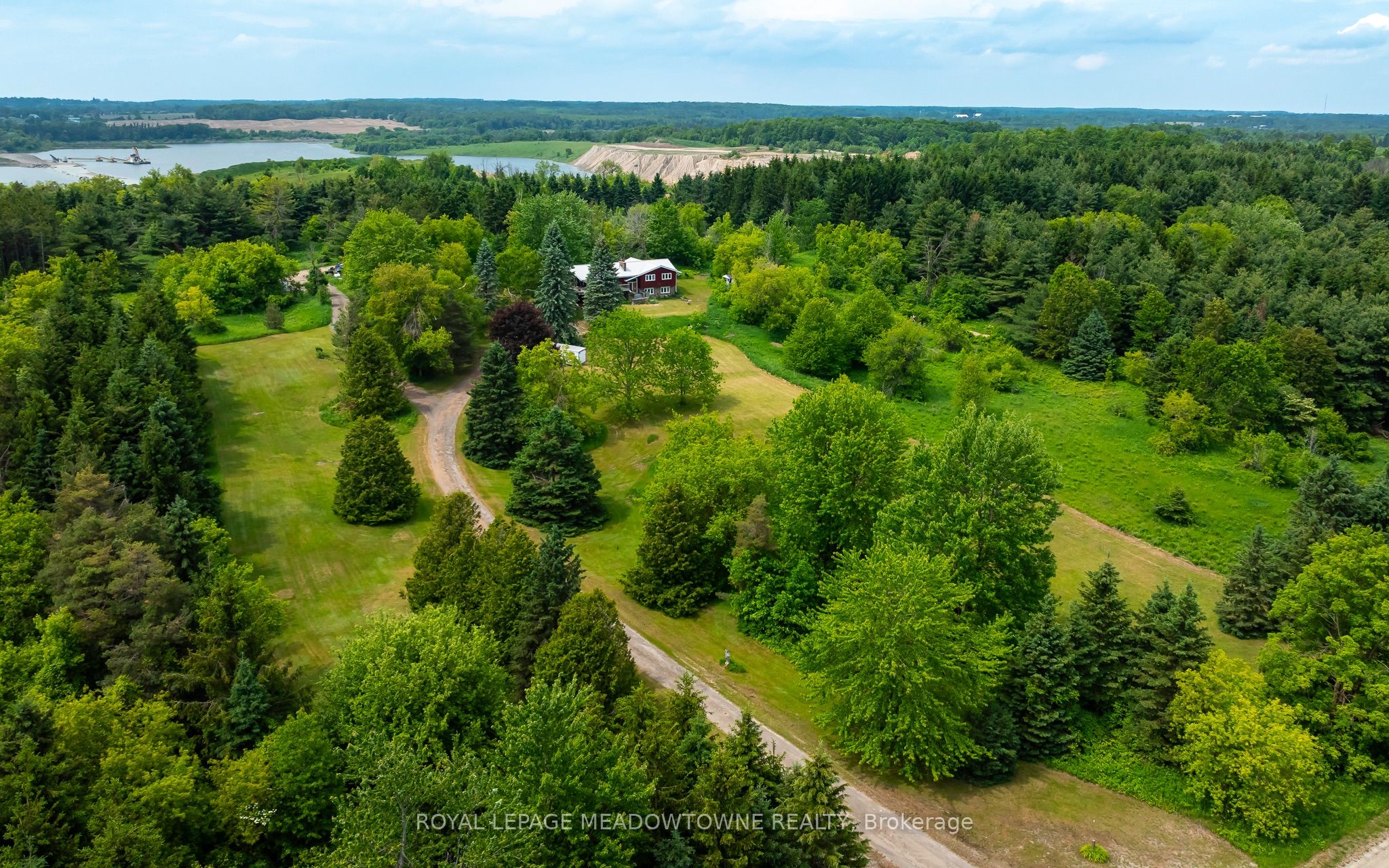 3574 Escarpment Side Road