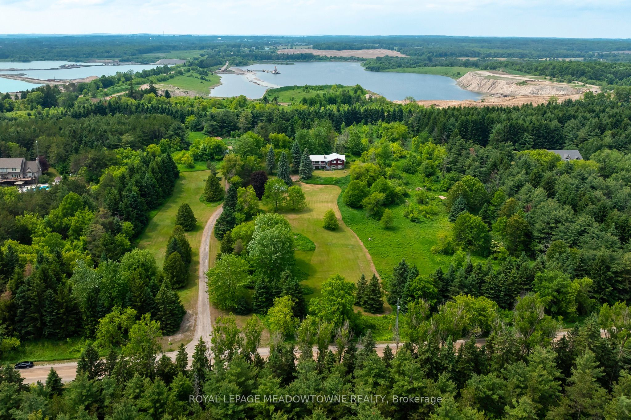 3574 Escarpment Side Road