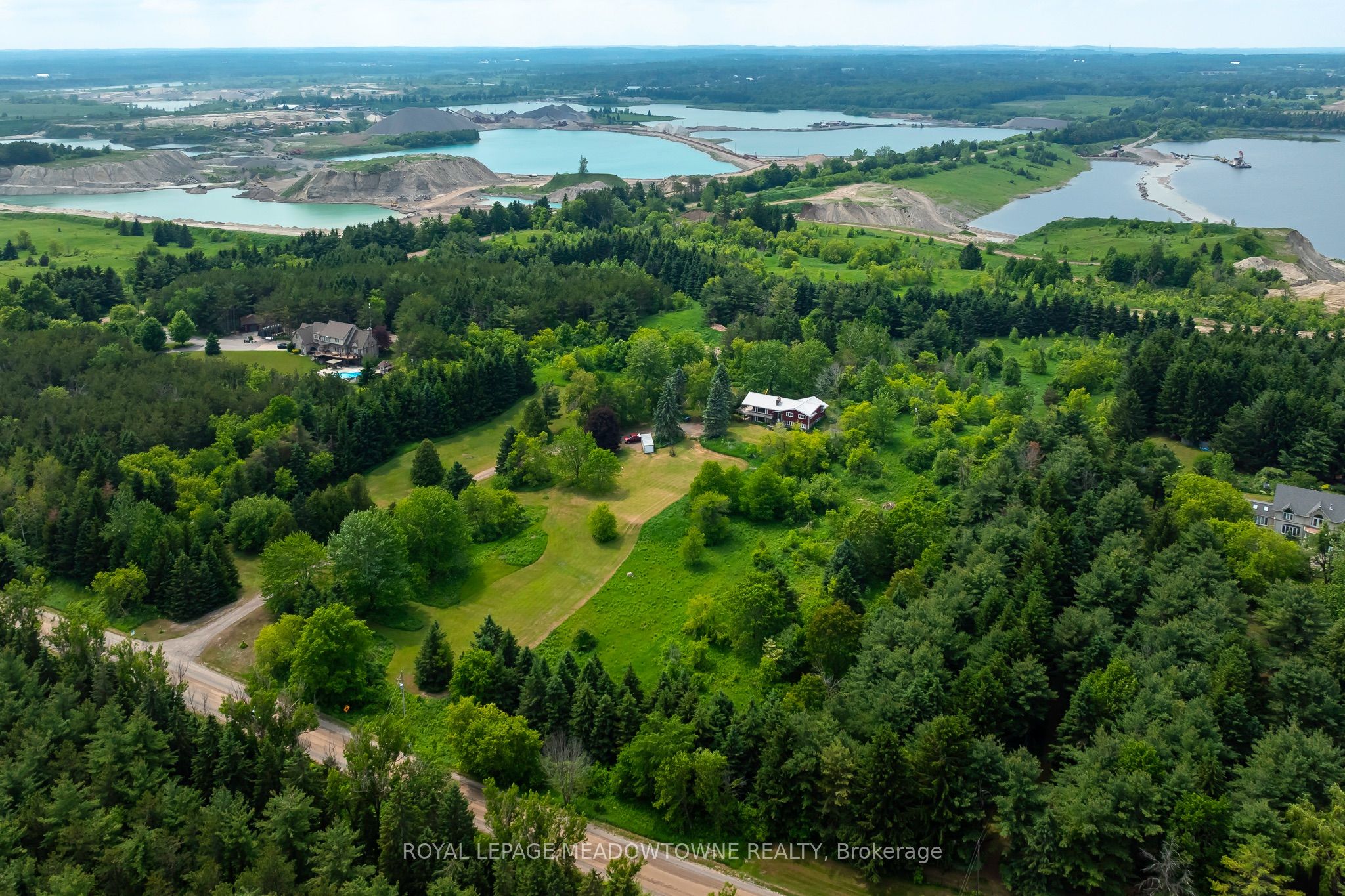 3574 Escarpment Side Road