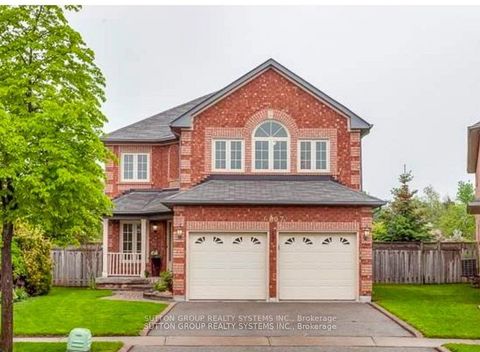 6807 Gracefield Drive W Mississauga ON L5N 6T6