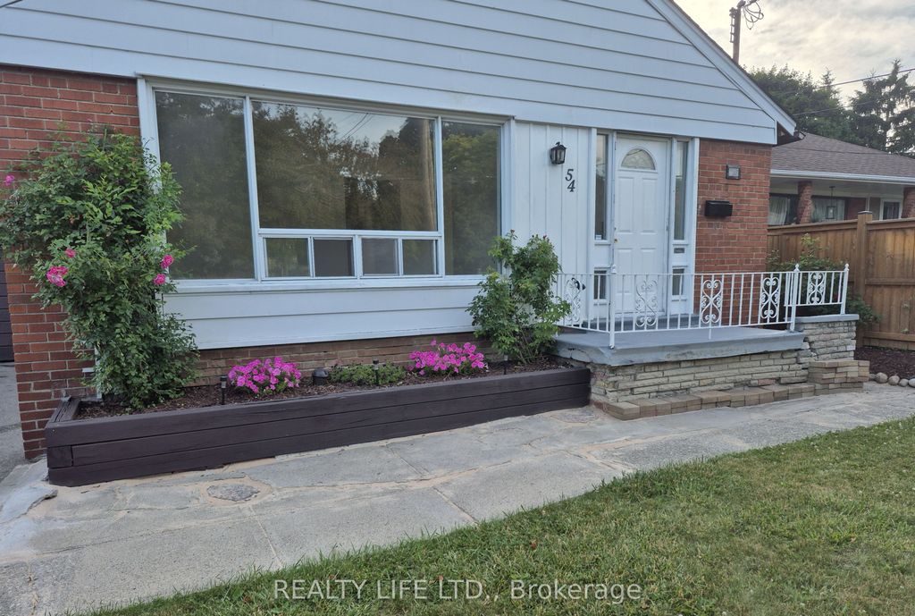 Photo of 54 Garside Crescent, Toronto, ON M6M 2Z6 (MLS # W12484425)