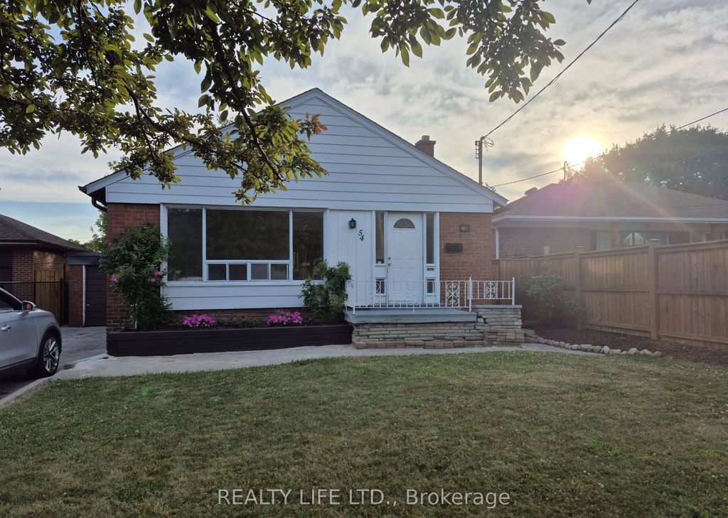 Photo of 54 Garside Crescent, Toronto, ON M6M 2Z6 (MLS # W12484425)