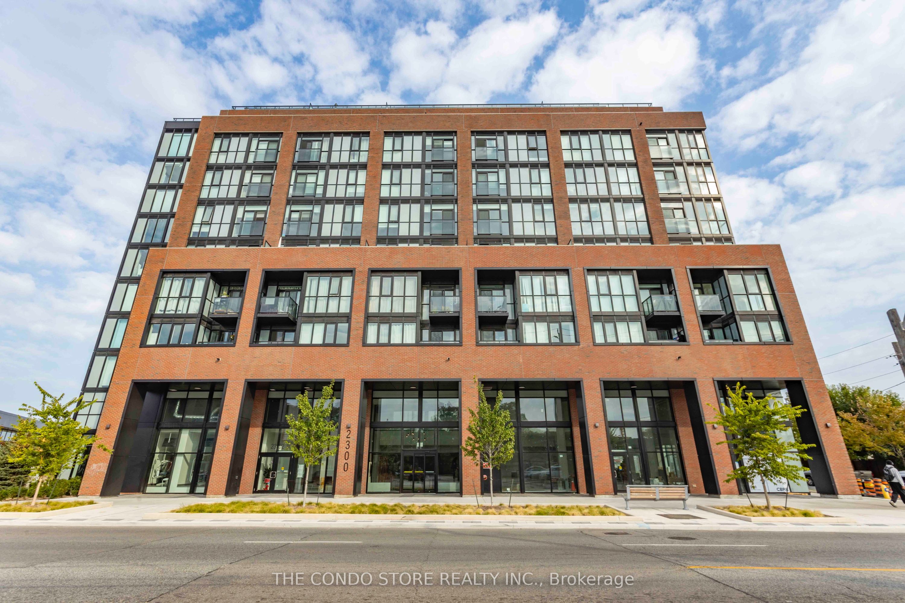 2300 St Clair Avenue W 334