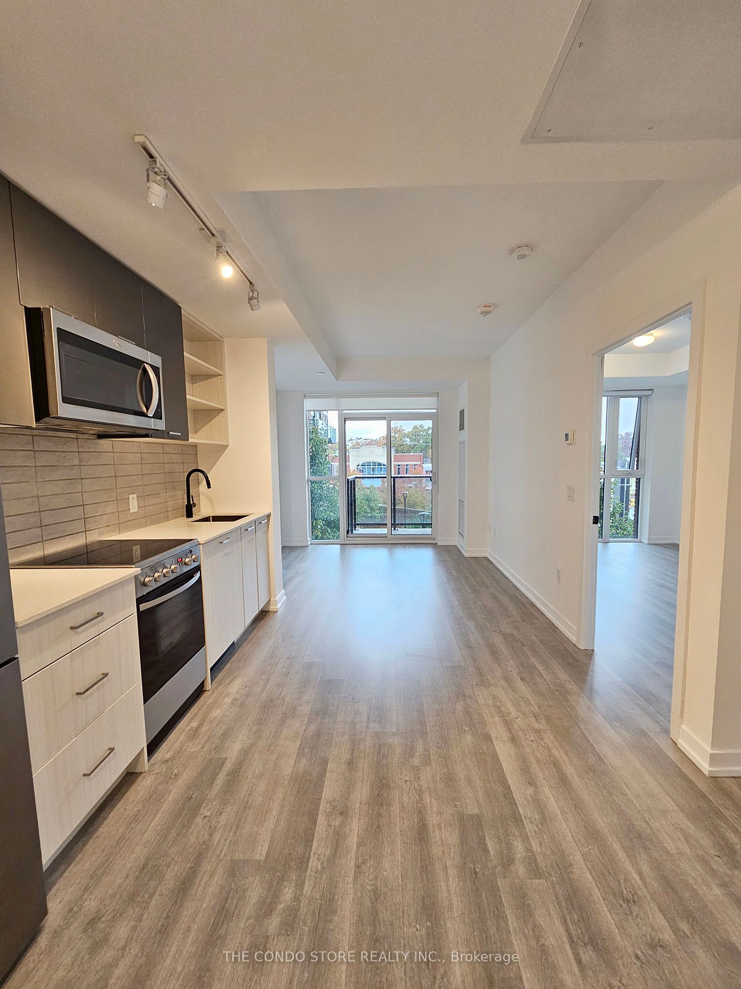 2300 St Clair Avenue W 334