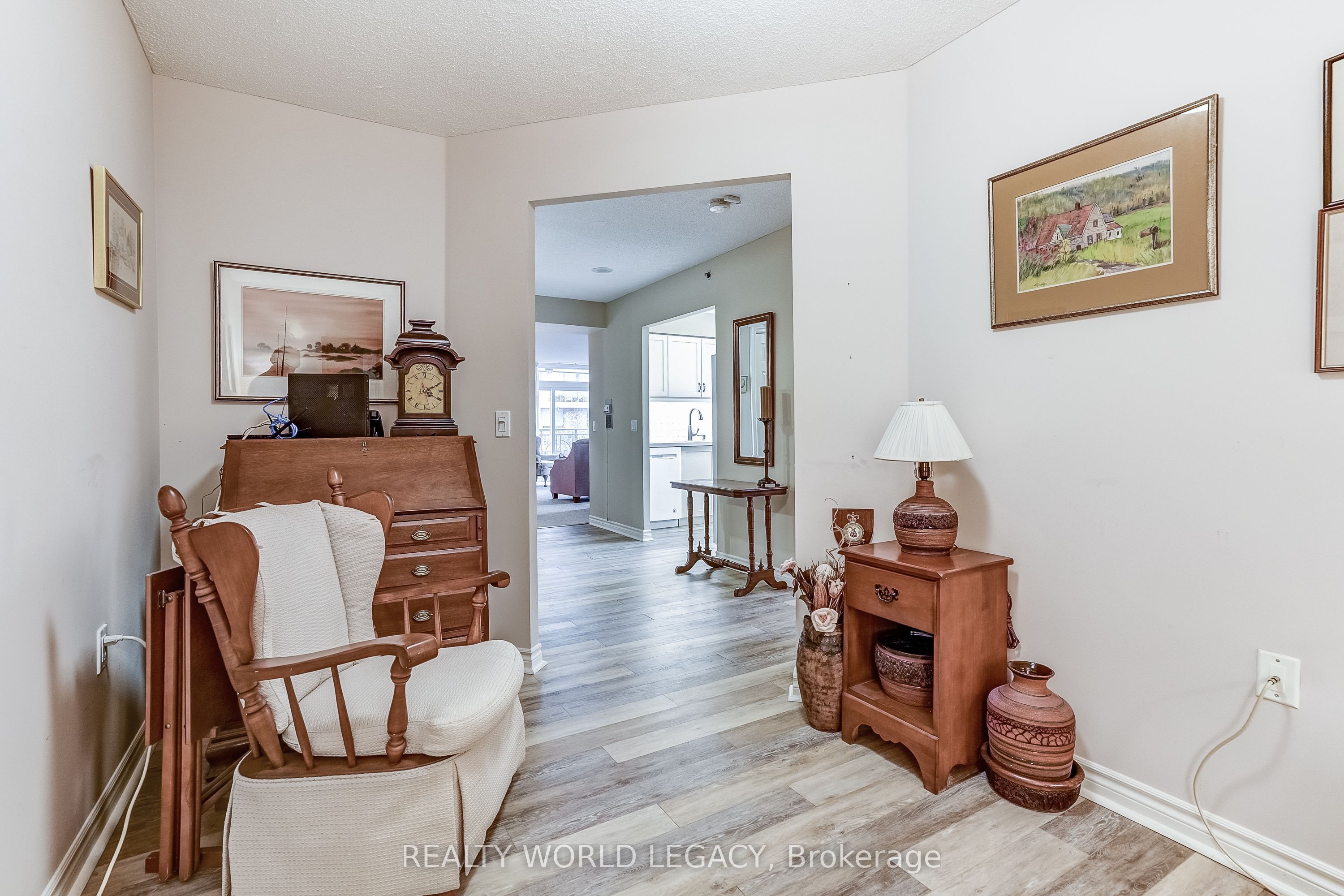 100 Burloak Drive 1201