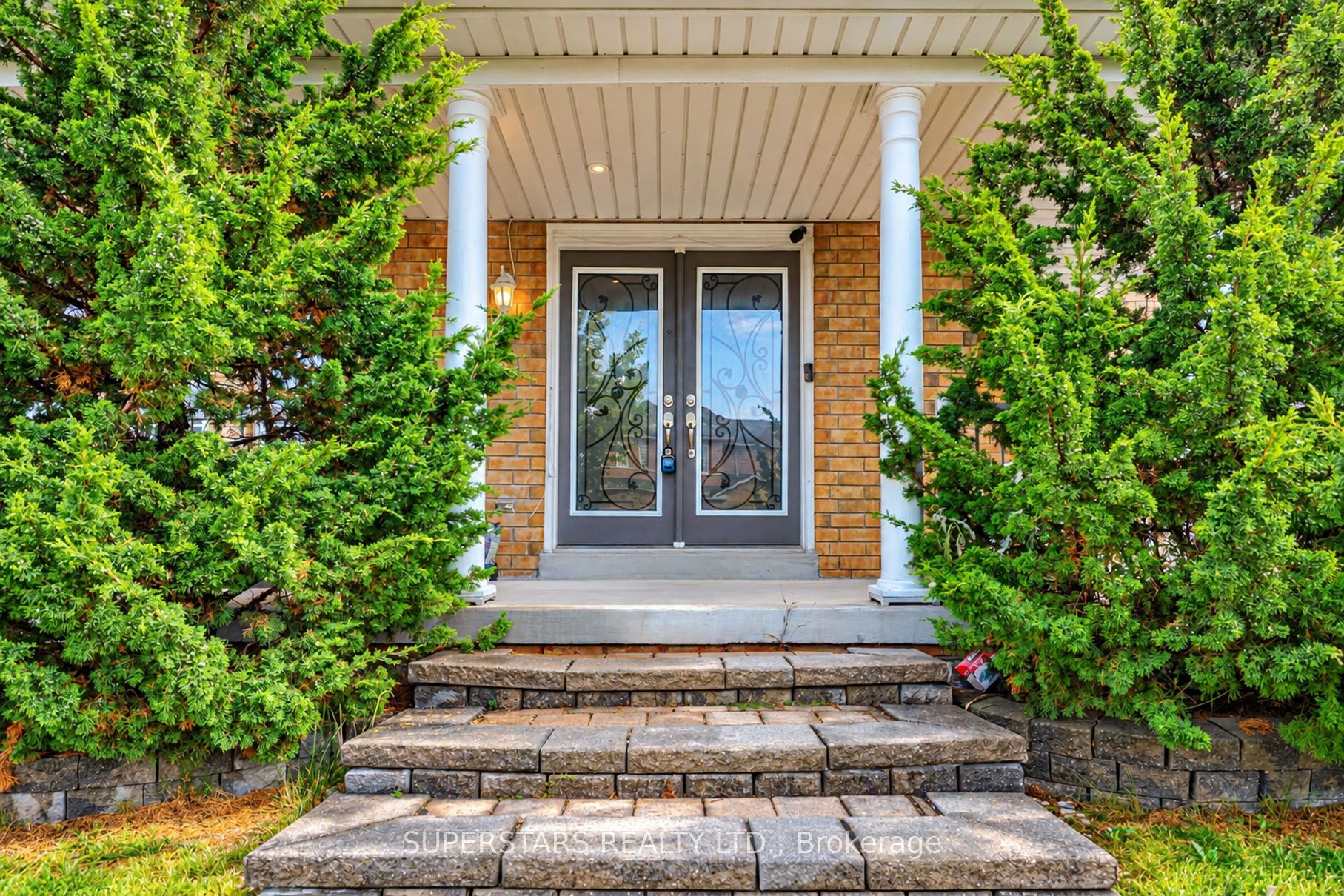 34 Westchester Crescent