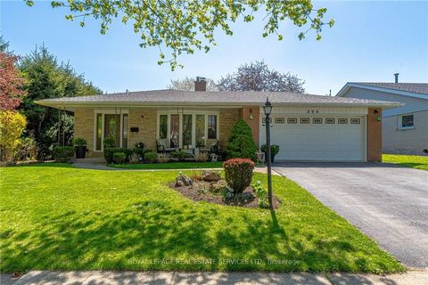 296 Glen Afton Drive Burlington ON L7L 1H1