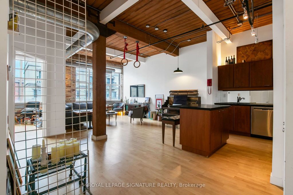 Photo of 955 Queen Street W #316, Toronto, ON M6J 3X5 (MLS # C12895490)