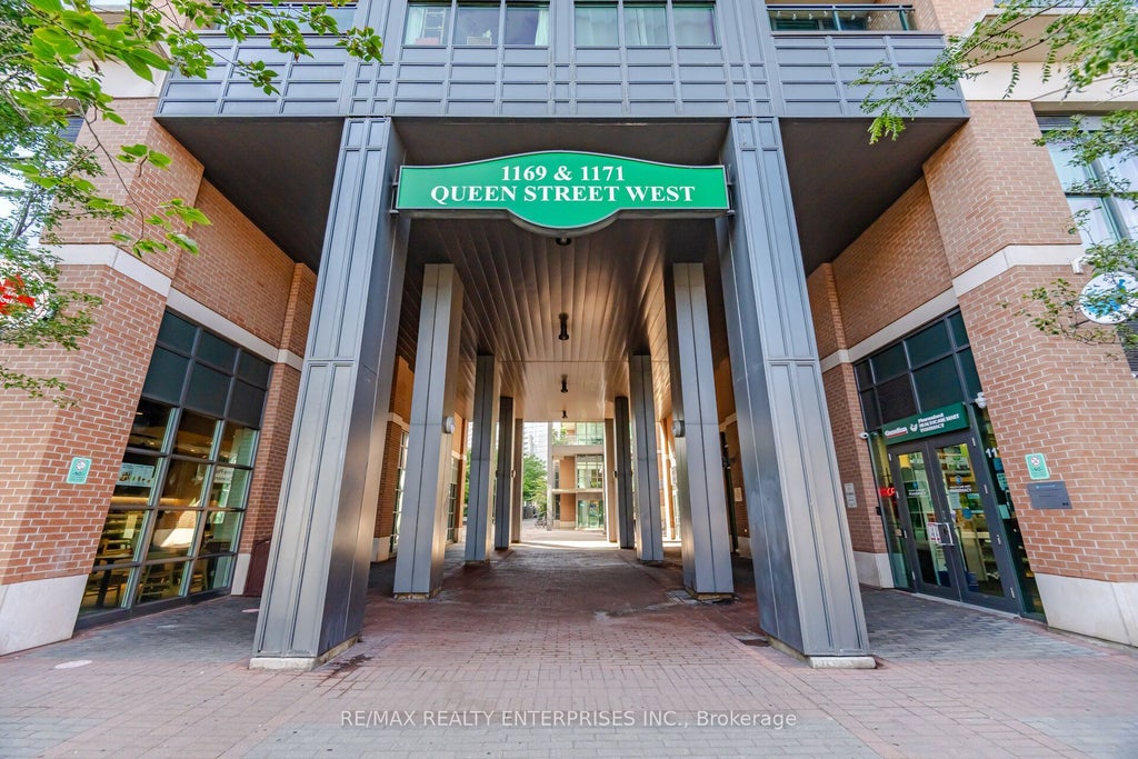 Photo of 1169 Queen Street W #608, Toronto, ON M6J 1J4 (MLS # C13725274)