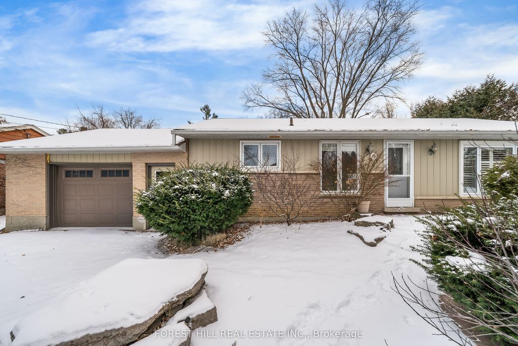 Photo of 49 May Avenue, East Gwillimbury, ON L0G 1V0 (MLS # N12614342)