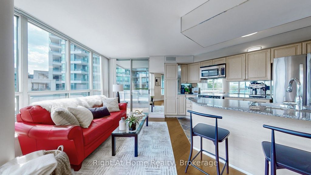 Photo of 228 Queens Quay W #209, Toronto, ON M5J 2X1 (MLS # C12984440)