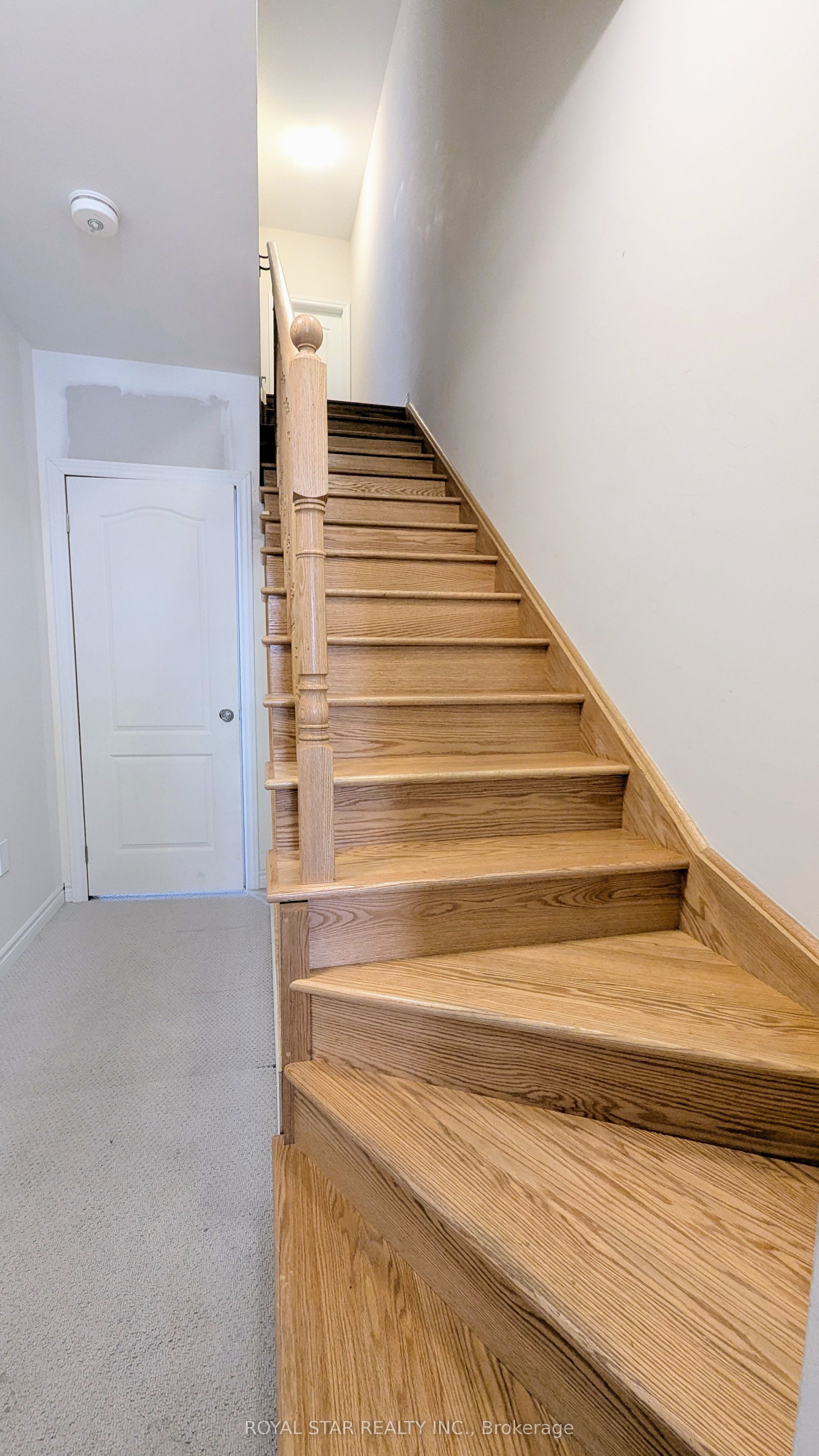 22 Vestry Way