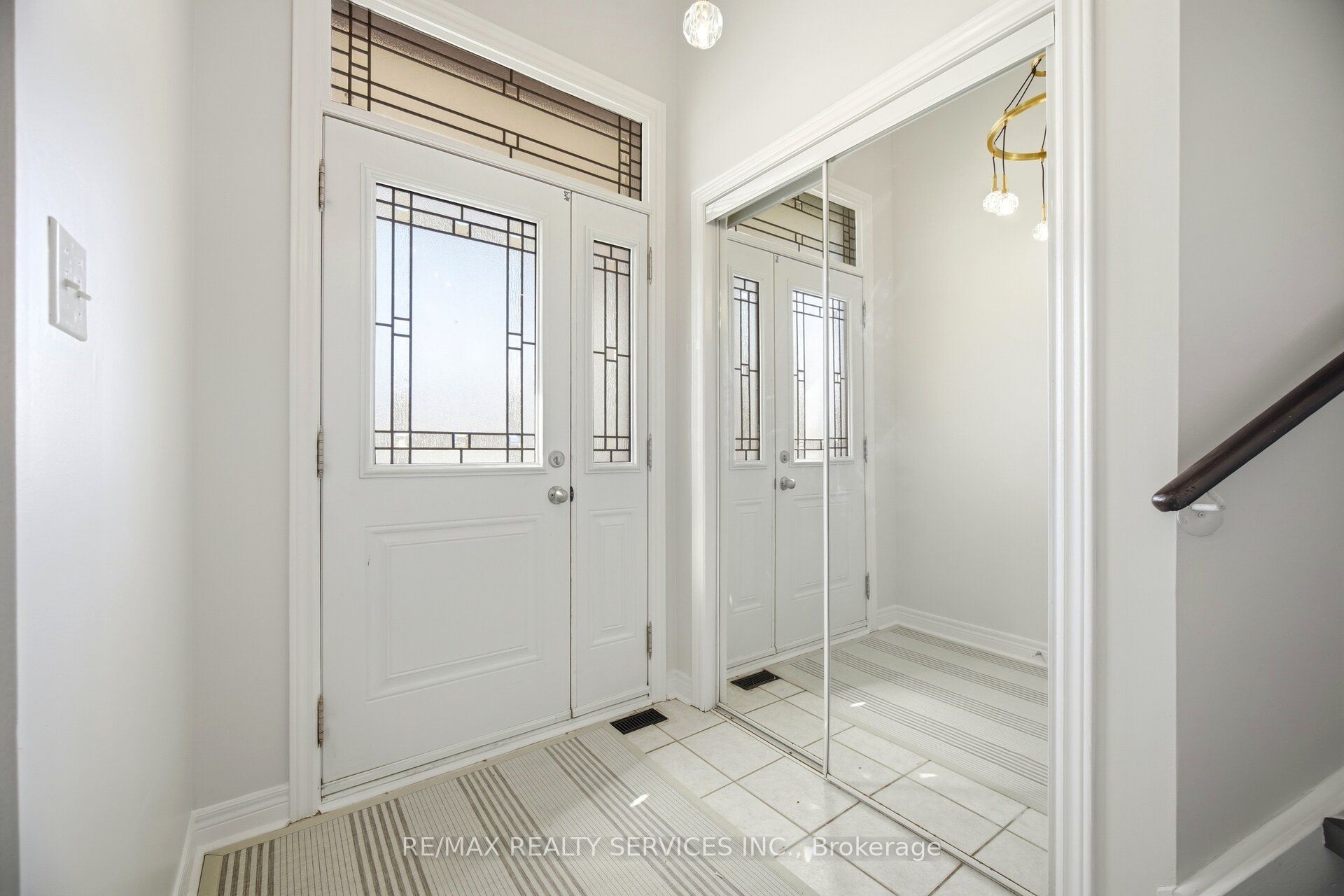 23 Wandering Trail Drive